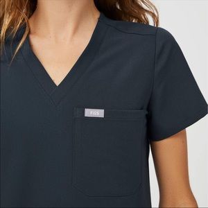 Figs Catarina One Pocket Scrub Top - Dark Harbor
